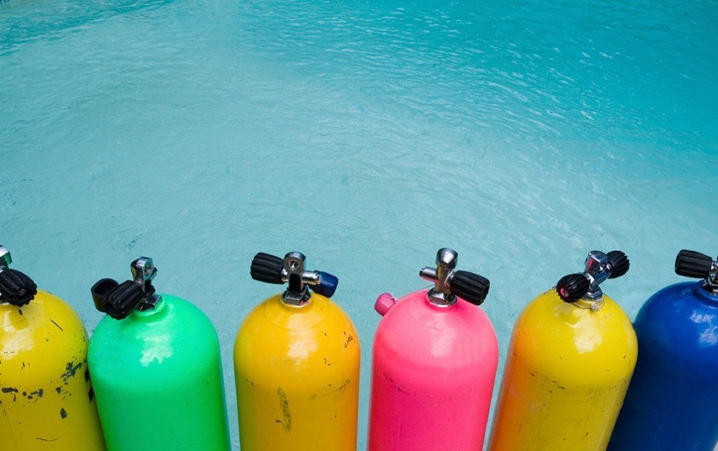 Tanking Up An Inside Look at Scuba Cylinders Scuba Diving News, Gear