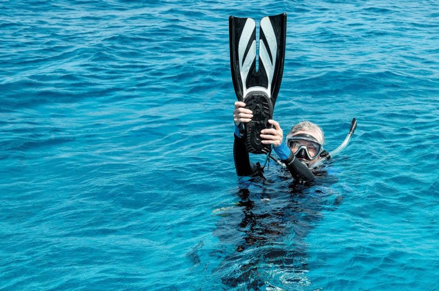 Surface Communication For Scuba Divers Scuba Skills Dive Training